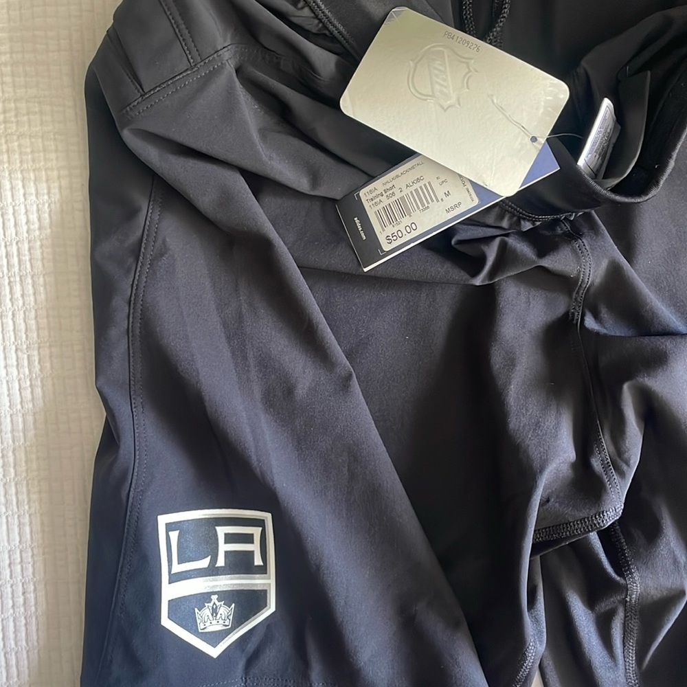 TEAM ISSUED LA KINGS SHORTS - ADDIDAS